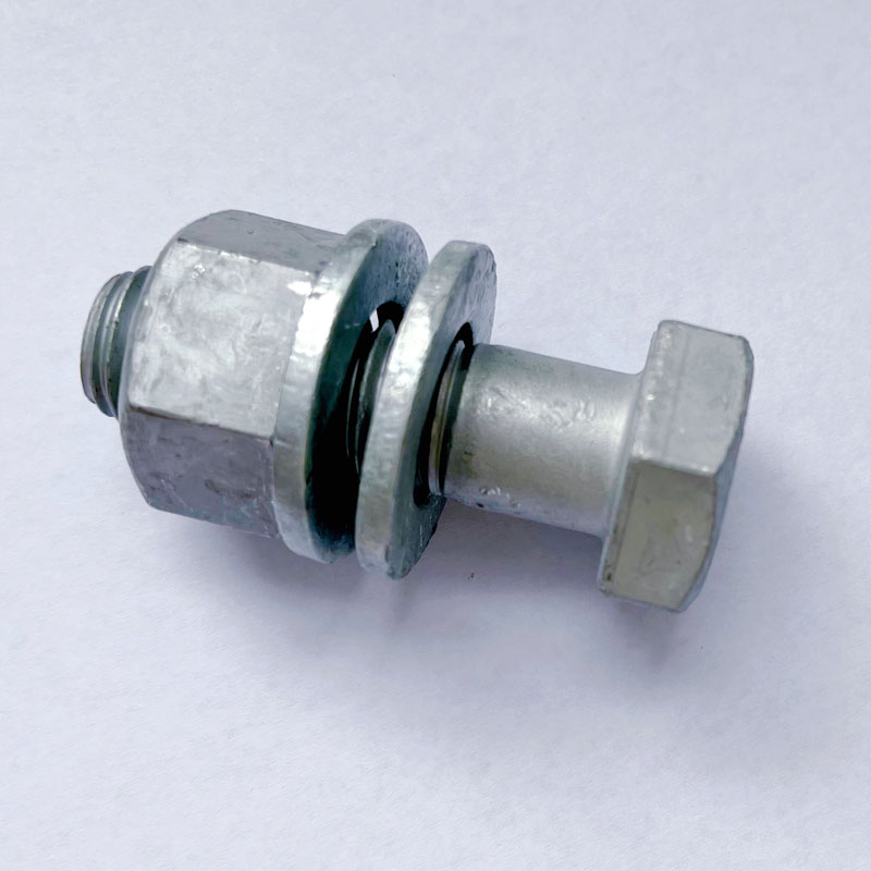 ماحولیاتی عوامل سٹینلیس سٹیل کے پیچ کو کس طرح متاثر کرتے ہیں؟